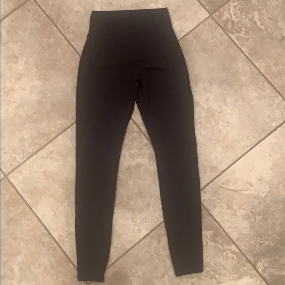 Alphalete leggings